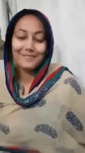 Indian  girl fucking in hotel room videos leaked