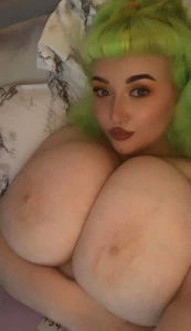 Big Titty Goth 3186184