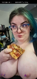 Fat Slut Phenoix Exposed by her pathetic Cuck 3199088