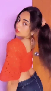 Unnati Tiwari Indian Instagram  girl braless reels 3201159