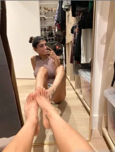 Mia Khlifa Feet 3221176