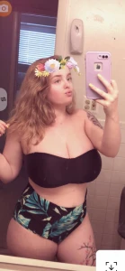 Busty Pl@ywitht@yyy OF