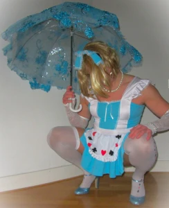 Me Cindy Cross crossdressed as sissy Alice in Wonderland 3279012