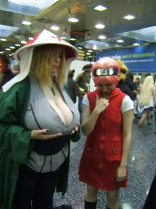 BBW Cosplayer With Huge Tits 3285323