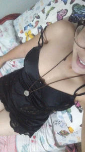 Hot Nerdy Latina 3309408