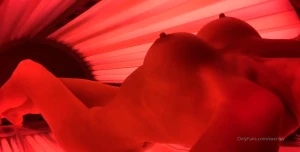 Tanning Bed 🔥 3367883