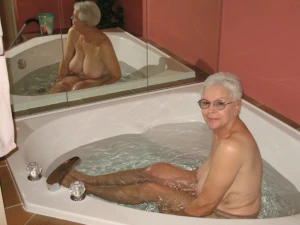 Granny in the Bathroom 3414321