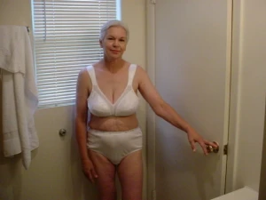 Granny in the Bathroom 3414342