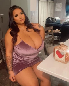 Busty Asian Itsl0vely.x0 3424905