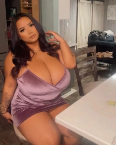 Busty Asian Itsl0vely.x0 3424906