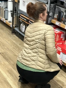 Sexy milf ass candid creepshot 3459169