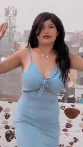 Neha Singh bigboob Indian Instagram girl braless and cleavage collection of videos 3579668