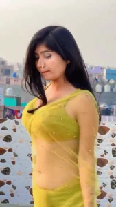 Neha Singh bigboob Indian Instagram girl braless and cleavage collection of videos 3579670