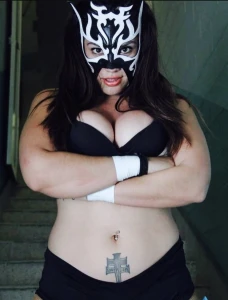 La Hiedra Cum tribute sexy masked wrestler 3591704