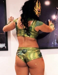 La Hiedra Cum tribute sexy masked wrestler 3591705