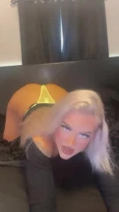 Blonde whore sucking and taking this dick... https://onlyfans.com/tatbarbie69 3610795