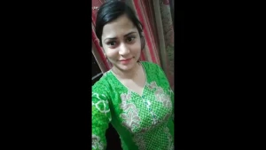 big boob Indian girl nude selfie video leaked by her bf 3737561