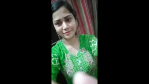 big boob Indian girl nude selfie video leaked by her bf 3737562