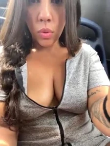 Fisting & Squirting on the Bus - Nalgonasex_