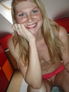 Strawberry blonde amateur 3772963