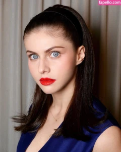 Actress: Alexandra Daddario 3784235