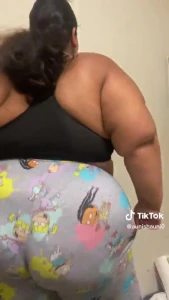 Thick arms fine ass bbw ebony tiktok mom