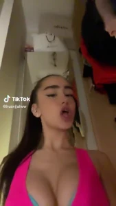 Tiktok 3842821