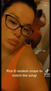 Huge fat booty Boston big head Tiktok hoe 3844549