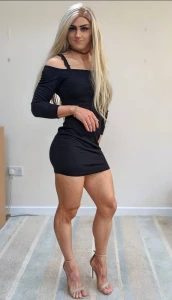 TayRosiee muscular tgirl 3849585