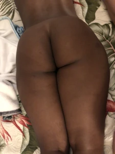 PYT- This cuckolds ebony wife needs a B?C KIK: blizdeez 3856755