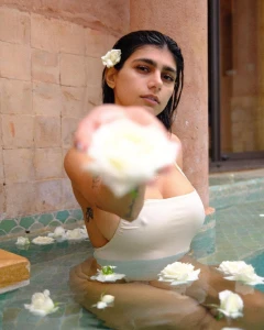 Mia Khalifa 3934956