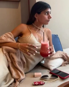 Mia Khalifa 3934962