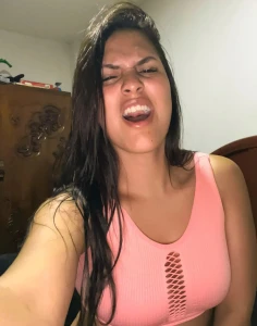 Exposed Latin cockwhore for White cock reddit sub_latina_ari_6 3946079