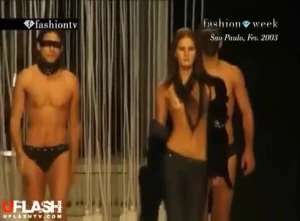 Runway hotties #2 3955764