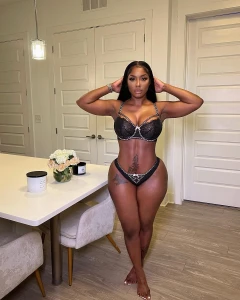 🥵Real Thick Baddie💦 3961253