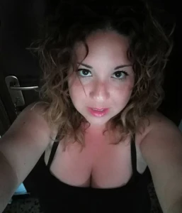 Chubby curly hair tits