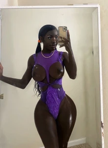 Darkskin baddie Lazelle Doll Onlyfans leak 4031420