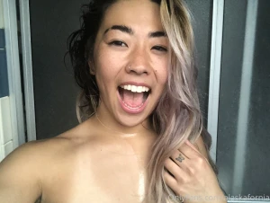 alaskafornia asian girl