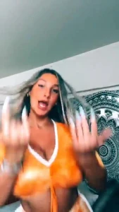 Tiktok girl is Too Busty To hide.