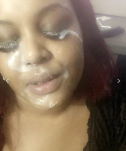 Fat Nasty Ebony Bitch takes Facial