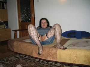 Chubby girl in Fishnet 4131911