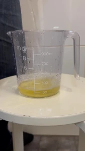 Peeing in the measurement cup