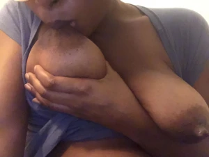 Can’t keep her nipple out her mouth 4168892