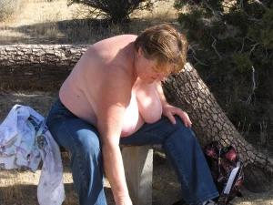 Mary, a old fat horny granny I know well 4200532