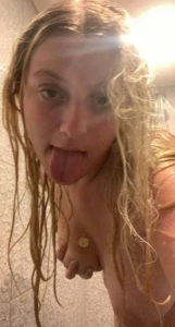 Webslut kylie 4202425