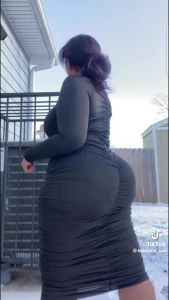 Thick AF Cutie wit Hips n All That Ass K3y1w0t 4214175