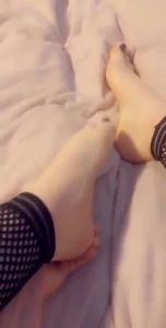 Best Trans Feet 4227476