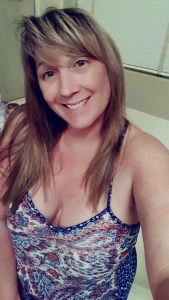 Slut MILF tracy 4235744