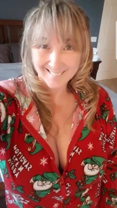 Slut MILF tracy 2 4236658