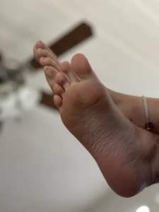 Best friends feet 4274706